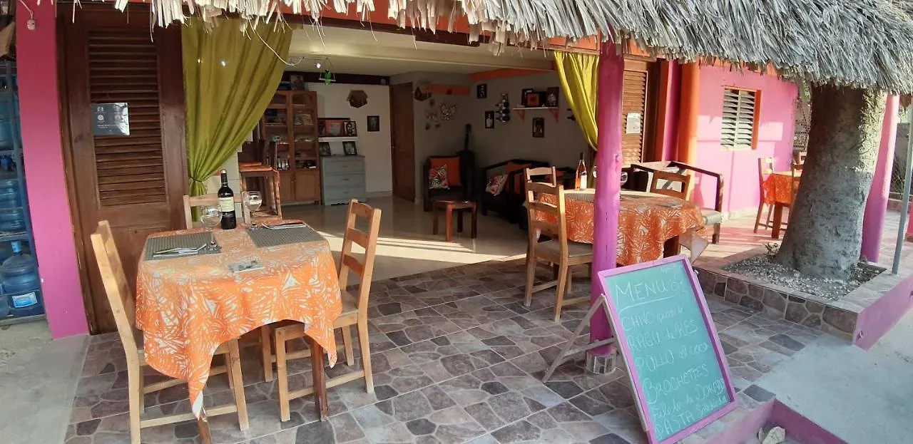 Villa Rosa Punta Rucia Guest house